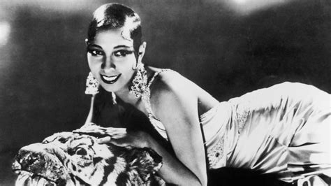 Ebony sexy porn the meeting took place at a run-down