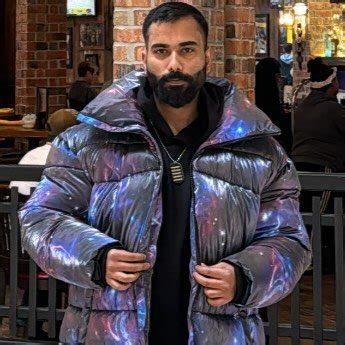 Die Please - Anybody recognize this girl? 😉 | Facebook