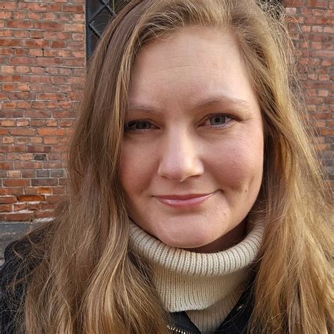 Dad finds out he's subscribed to own daughter's OnlyFans