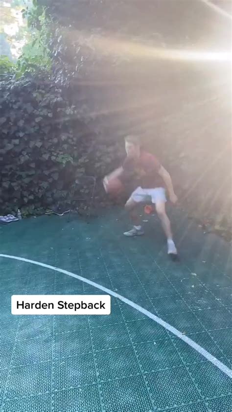 Keep grinding ️ #basketball #weightroom #stronger #foryou #grind