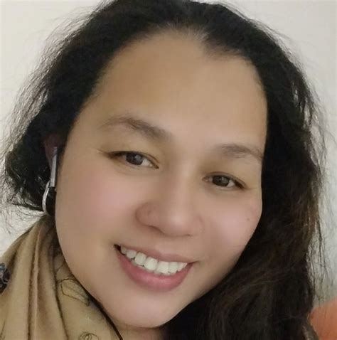 chickenjoy lala   vido facebook
