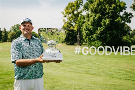 Morning porn gif the girl is really nice and always smiling