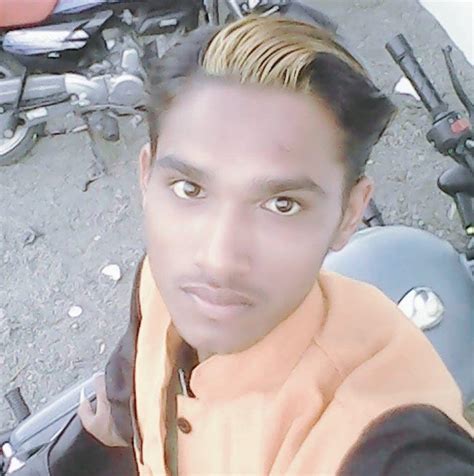 sara din beet jaye sari raat jagaye bas khayal tumhara lamha lamha