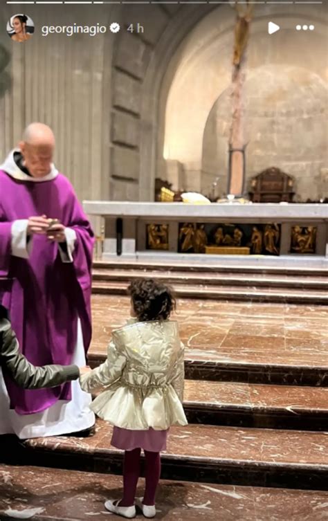 georgina rodriguez returns  madrid   children  leaving