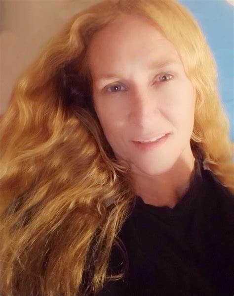 💬 Renee: "That's fine dude, I'm not mad at you" (calm demeanor, not