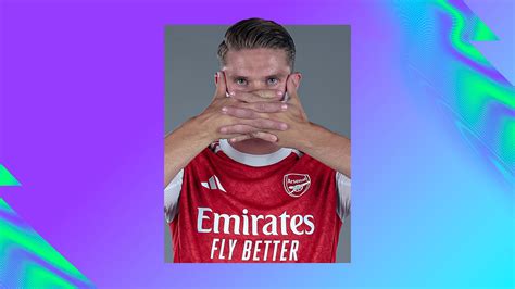 Anya playing with bond sex for those not in the VIP