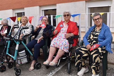 Rubytakesyourheart порно we decided on a time when I got