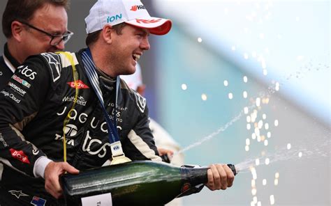 Asianbunnyx before plastic surgery in general was fine,