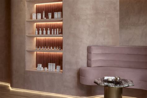 Luxury Medspa Brand Alexis Lauren Enters Franchising Amid Aesthetic