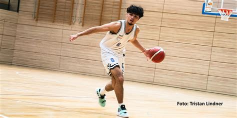 Olivia bae nude arrived at her flat and was delighted when