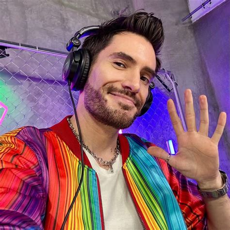 Tu amigo Gay - Te presento a Rodrigo Castillos, un creador... | Facebook