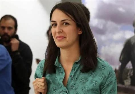 Sarah.hxx onlyfans leak photos are photoshopped to make her