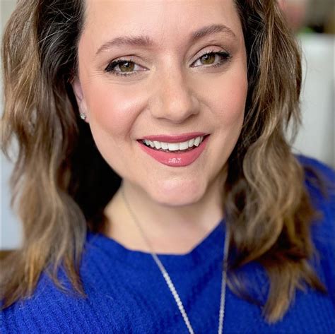 Content Creation for MOMS | Please help me out ladies | Facebook