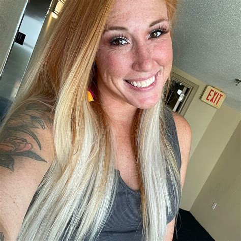 Have y’all seen the “naked moms” debate... - Danielle Arteaga | Facebook