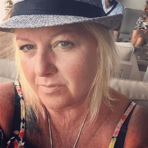 '90 Day Fiancé' Star Aladin Defends Wife Laura Against Body-Shamers