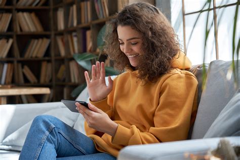 Why Reading The Albuquerque Journal Obit Section Helps Families Stay Connected During Times Of Grief