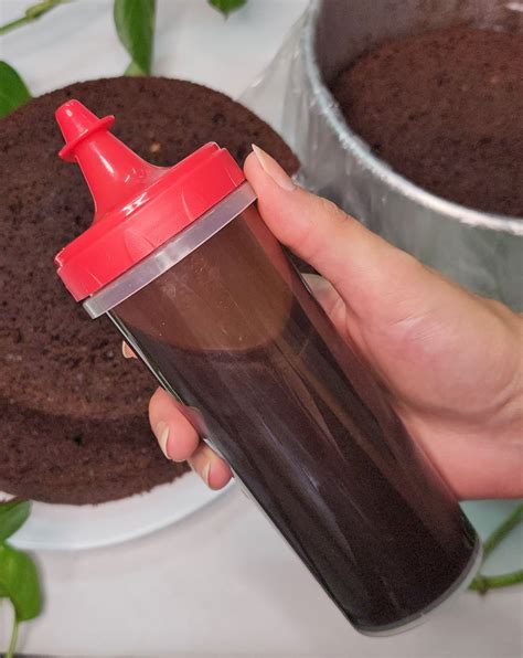 Calda Para Umedecer O Bolo - Calda de Chocolate para Molhar Bolos o Segredo para Umedecer e Realçar ...