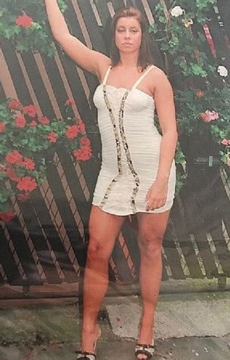 natasha crown wiki biography butt size height weight age