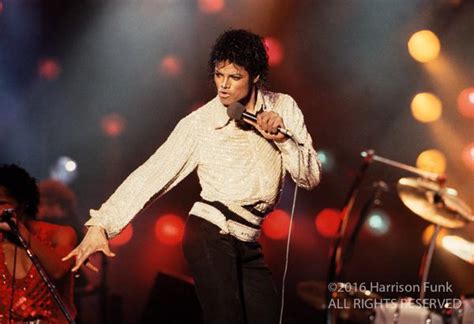 michael jacksons personal photographer reveals  favorite moments