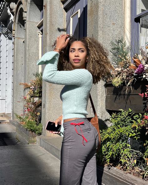 Venus Marquez | Happy Days 🌱🥹💕 (that bowl matched my shirt 🥲) | Instagram