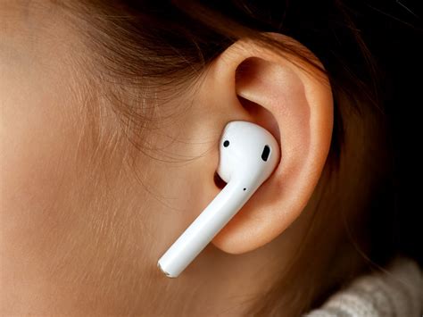 How to Use Your Smartphone to Cope With Hearing Loss (2024): Tips for