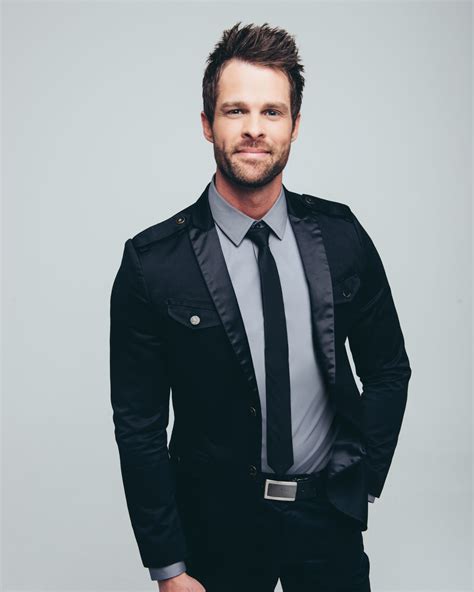 Adam Crabb – Gaither Music