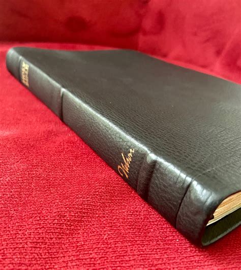 Rare Thomas Nelson Signature Series KJV UltraSlim Bible Premium
