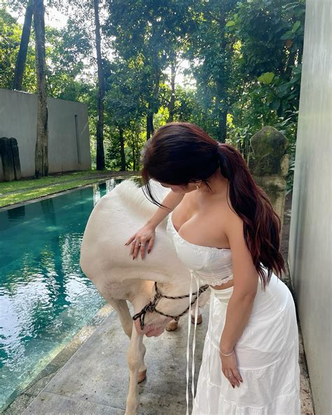 Instagram photo by Fbyana • Feb 13, 2025 at 12:11 AM