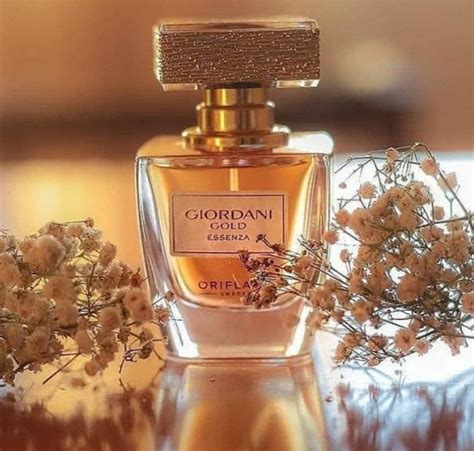 پرفیوم زنانه جوردانی گلد اسنزا لوکس Giordani Gold Essenza Parfum | کالا ...