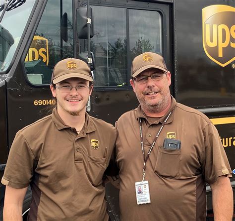 Third-generation UPS driver earns safety award