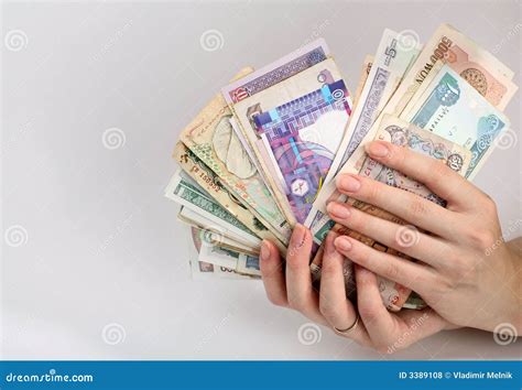 finance internationale photo stock image du billets assorti