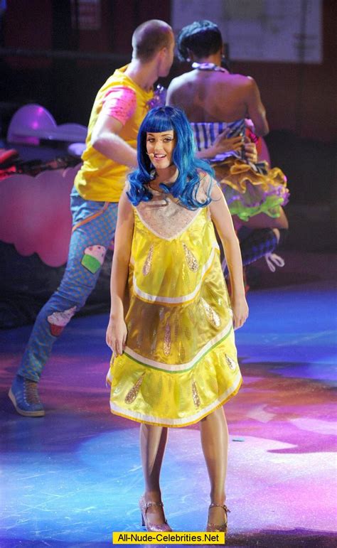 Hot Celebrity Wallpapers: Katy Perry Hot Sexy Beautiful Performance at ...