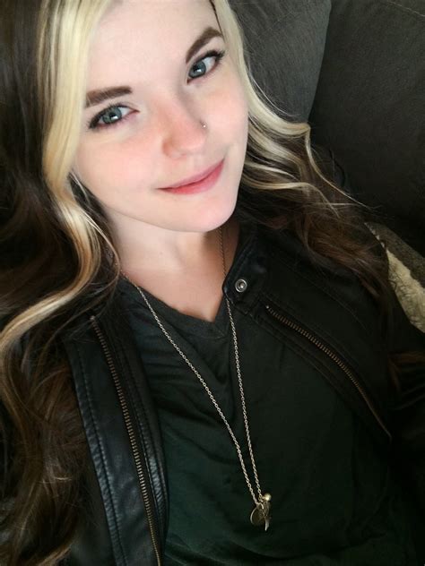 [GameStop TV/Twitch] Meg Kaylee : r/geekboners