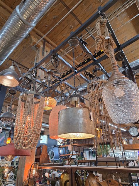 Towne Square Antiques added a new... - Towne Square Antiques