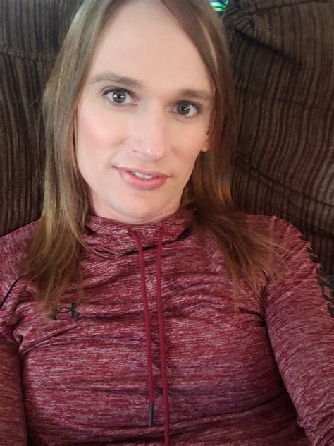 does it look like I have boobs? : r/trans