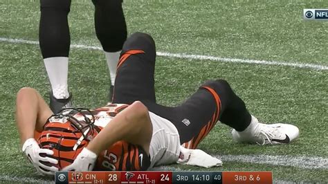 Tyler Eifert Goes Down With Gruesome Leg Injury