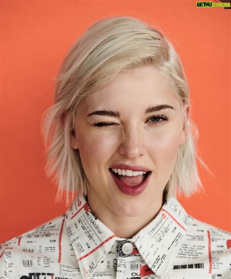Sarah Grey Wiki, Biography, Age, Gallery, Spouse and more