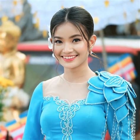phyu phyu htwe atphyuphyuhtweofficial threads