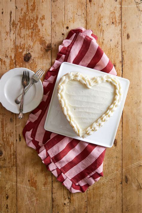 45 Best Valentine's Day Desserts to Treat Your Sweetheart