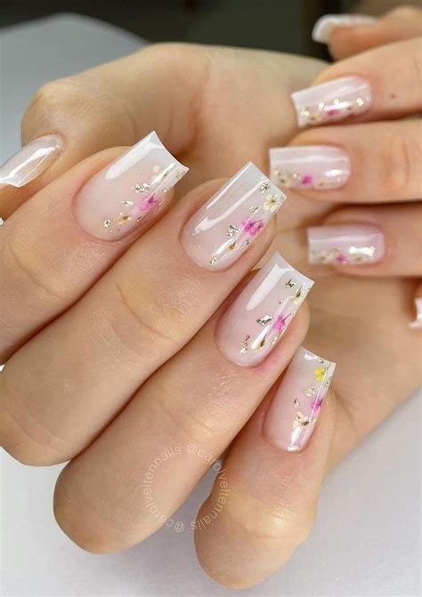 Unha De Gel Ideias - Unha de gel quadrada decorada: ideias únicas e delicadas para se inspirar