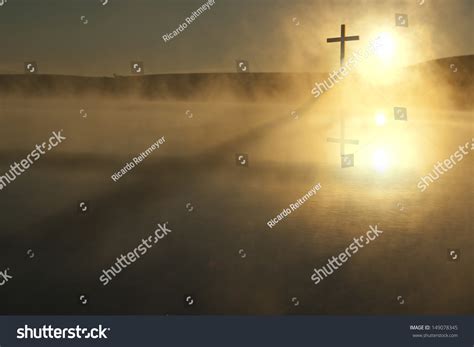 cross  sunrise   royalty  licensable stock