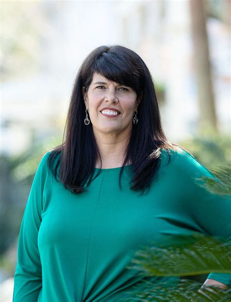 Semonin Realtors - Sara White