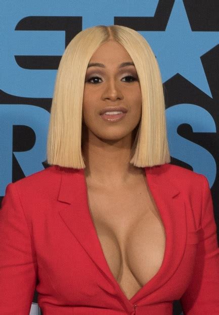 Cardi B - Ethnicity of Celebs | EthniCelebs.com