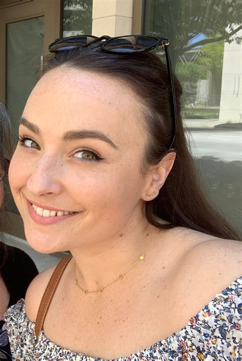 Amanda Fetter – Medium