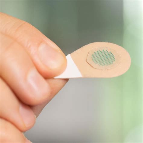 Painless Tattoos Developed – Easy, Do-It-Yourself Microneedle Patches