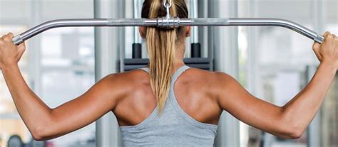 6 Ways To Melt Away The Bulge On Your Back In No Time