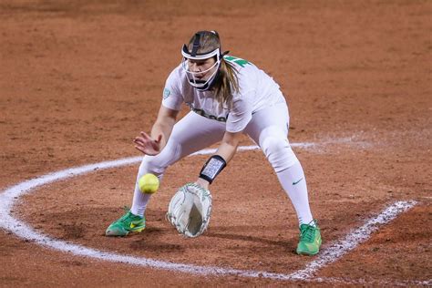 Oregon Ducks Softball: Roster Update - Addicted To Quack