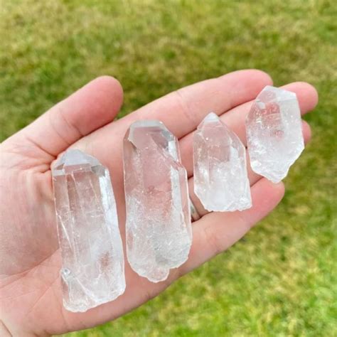 transparent himalayan raw clear quartz crystal stone  healing  rs