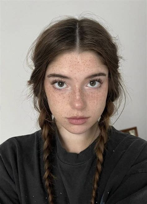 Brunette giel | Damemode, Piger, Bumser