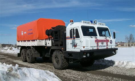БАЗ - 69092 «Вощина-1». Новый тягач с колесной формулой 6х6. Брянский ...